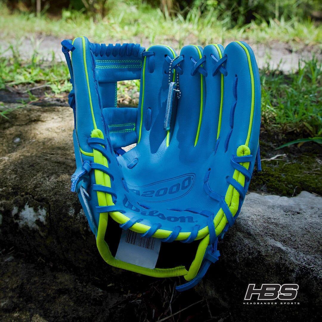 2024 Wilson A2000 1786 11.5" Infield Baseball Glove: Sky Blue & Optic Yellow - Image 4