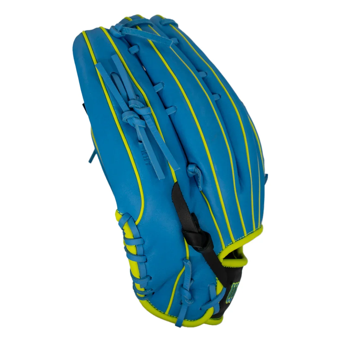 2025 Wilson "Canadian Exclusive" A1000 13" Slowpitch Softball Glove: WBW10456713 - Image 4