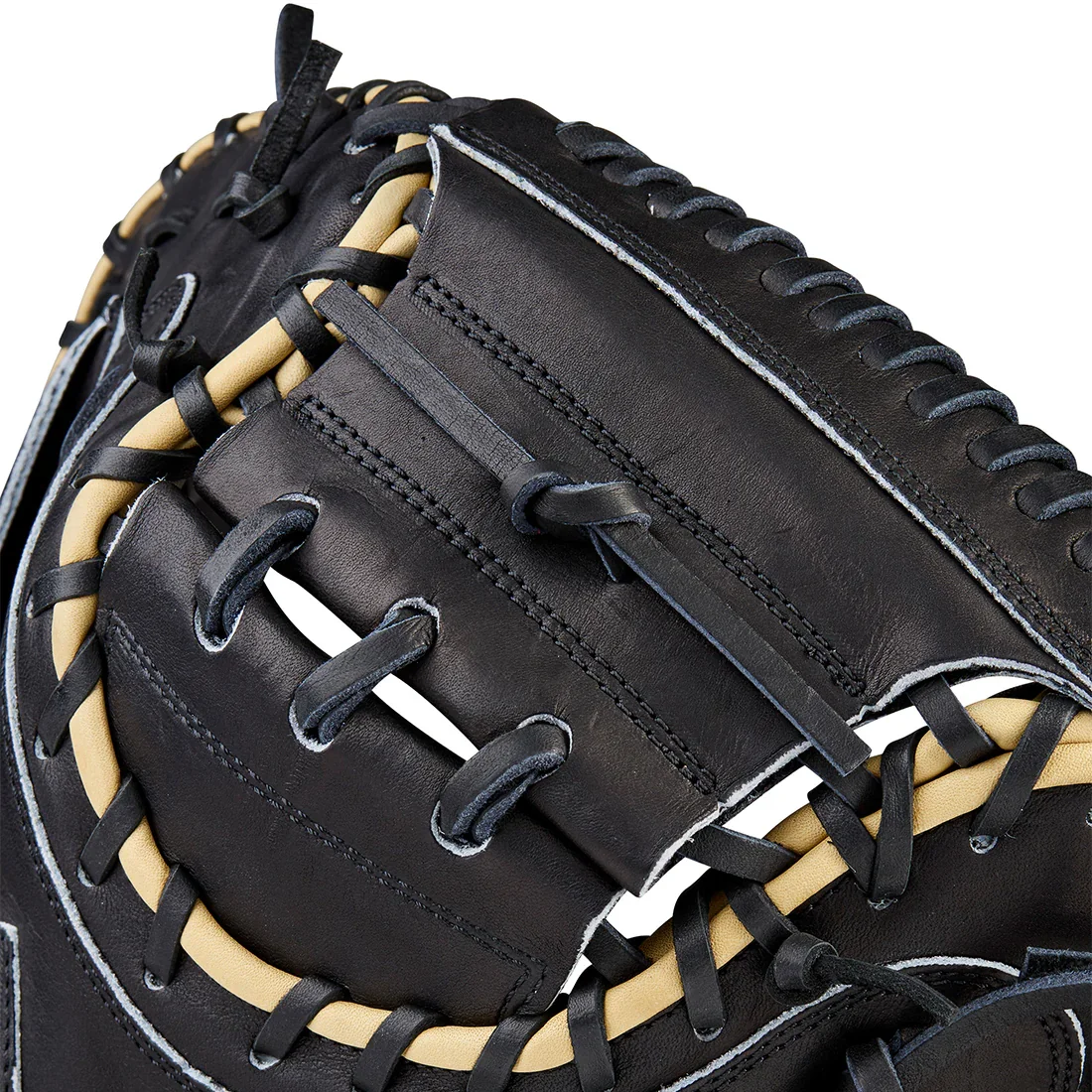 2026 Wilson A2000 Classic Series 1734 34: Baseball Catcher's Mitt: WBW10412834 - Image 5