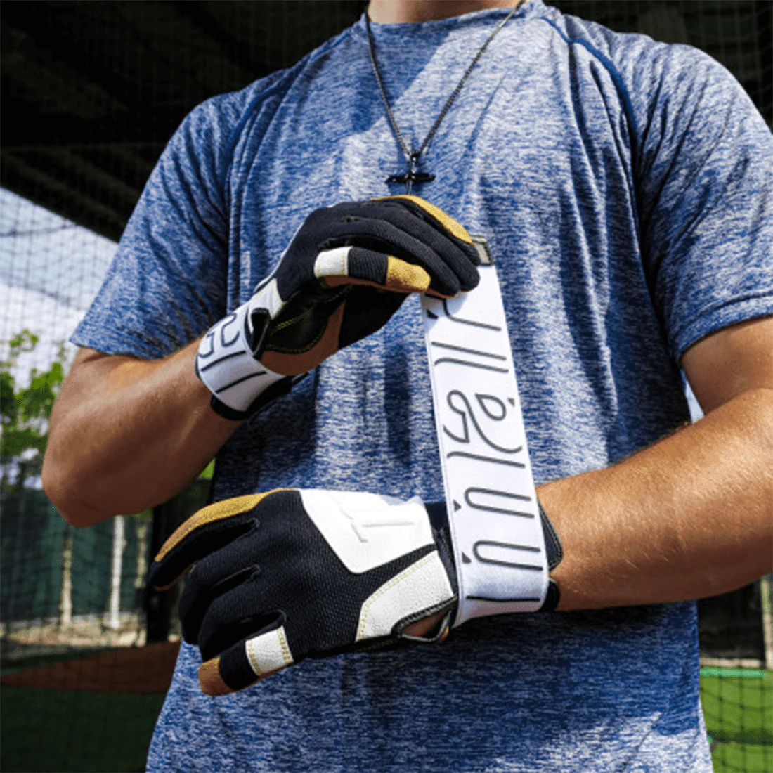 Marucci Blacksmith v2 Full Wrap Batting Gloves (Multiple Colors): MBG2BKSMFW - Image 7